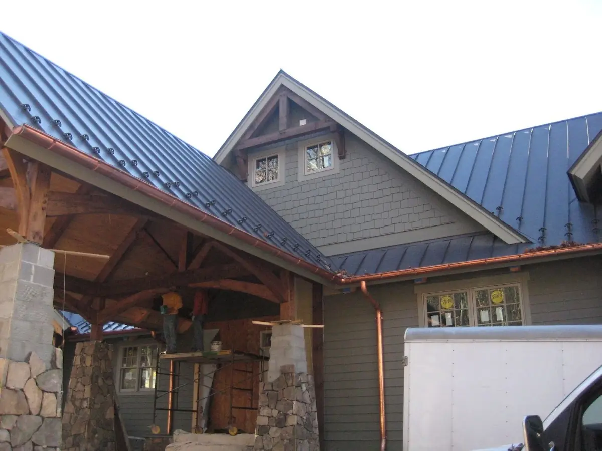 Craftsman Roofing team delivering quality roofing work in Fort Hill